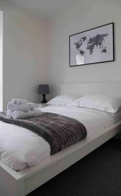 Stunning 2 Bed Apartment With Sea Views, ペンザンス エクステリア 写真
