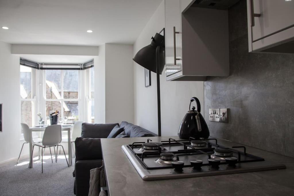 Stunning 2 Bed Apartment With Sea Views, ペンザンス エクステリア 写真